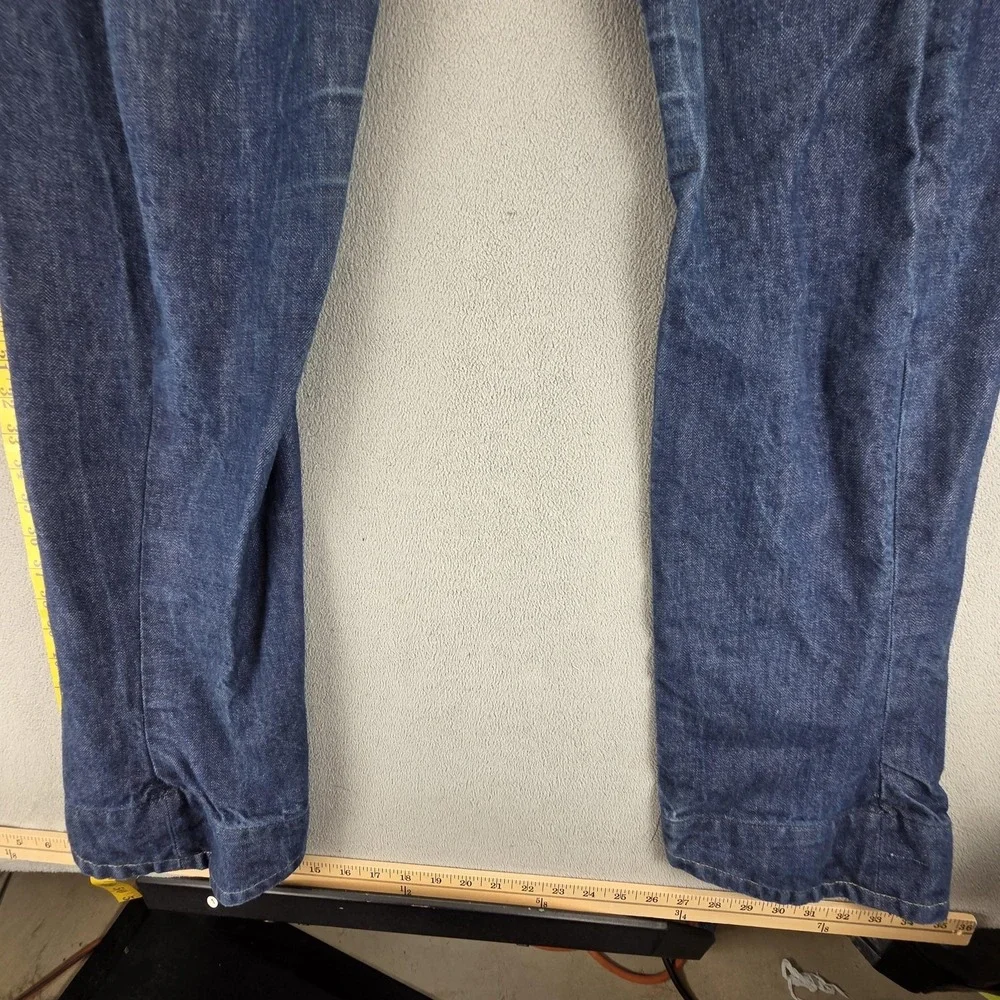 Vintage Levis Engineered Jeans Mens Blue Twisted Dark Wash Fits 29x34